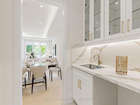 Photo 9 at 43 Sugarbush Square, Highland Creek, Toronto
