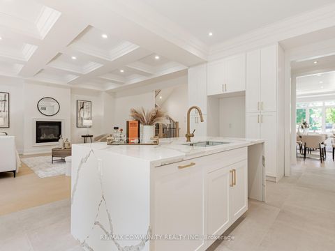 Photo 11 at 43 Sugarbush Square, Highland Creek, Toronto