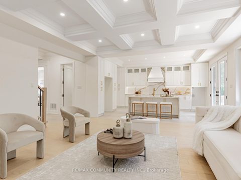 Photo 12 at 43 Sugarbush Square, Highland Creek, Toronto