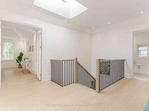 Photo 19 at 43 Sugarbush Square, Highland Creek, Toronto