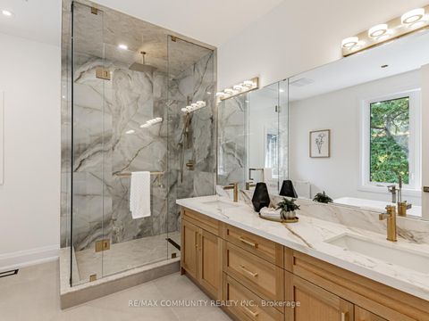 Photo 23 at 43 Sugarbush Square, Highland Creek, Toronto