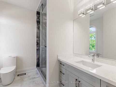 Photo 34 at 43 Sugarbush Square, Highland Creek, Toronto