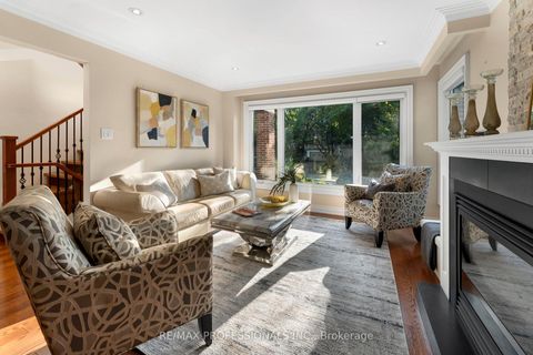 Photo 3 at 1 Trillium Terrace, Queensway, Toronto