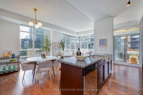 Photo 19 at 502 - 900 Mount Pleasant Road, Mount Pleasant West, Toronto