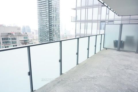 Photo 9 at 2416 - 25 Richmond Street E, Yonge Corridor, Toronto