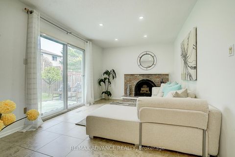 Photo 14 at 86 Placentia Boulevard, Agincourt North, Toronto