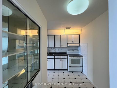 Photo 3 at 916 - 80 Grandravine Drive, York University Heights, Toronto