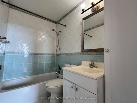 Photo 15 at 916 - 80 Grandravine Drive, York University Heights, Toronto Photo 15 at 916 - 80 Grandravine Drive, York University Heights, Toronto