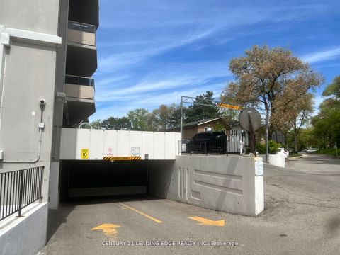 Photo 22 at 916 - 80 Grandravine Drive, York University Heights, Toronto