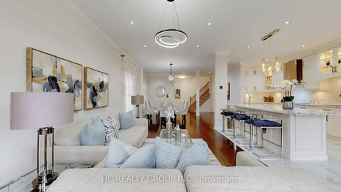 Photo 6 at 67 Melbourne Drive, Rouge Woods, Richmond Hill