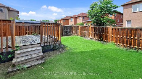 Photo 47 at 67 Melbourne Drive, Rouge Woods, Richmond Hill