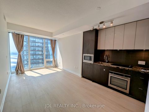 Photo 2 at 4701 - 125 Blue Jays Way, Waterfront Communities C1, Toronto