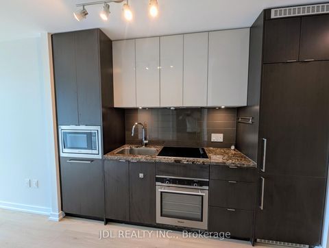 Photo 5 at 4701 - 125 Blue Jays Way, Waterfront Communities C1, Toronto