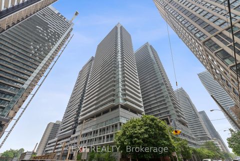 Photo 30 at 2011 - 99 Broadway Avenue, Mount Pleasant West, Toronto