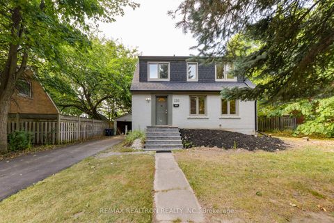 Photo 0 at 150 Upper Canada Drive, Windfields, Toronto