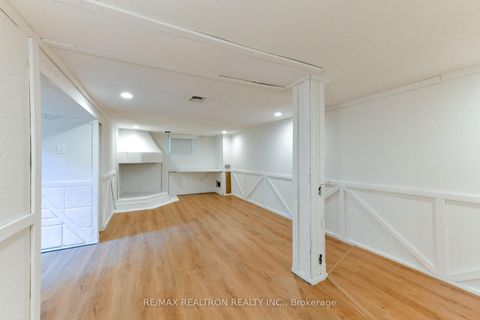 Photo 35 at 150 Upper Canada Drive, Windfields, Toronto