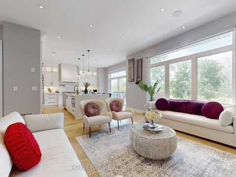 Photo 9 at 34 Dresden Road, Clanton Park, Toronto