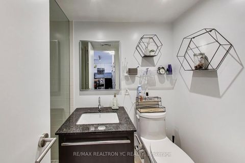 Photo 11 at 520 - 120 Varna Drive, Lawrence, Toronto