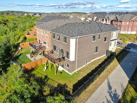 Photo 2 at 146 Hartney Drive, Rural Richmond Hill, Richmond Hill