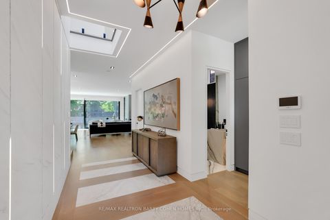 Photo 5 at 52 Elmsthorpe Avenue, Forest Hill South, Toronto