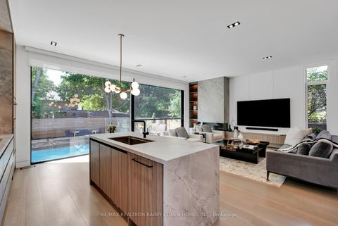 Photo 12 at 52 Elmsthorpe Avenue, Forest Hill South, Toronto