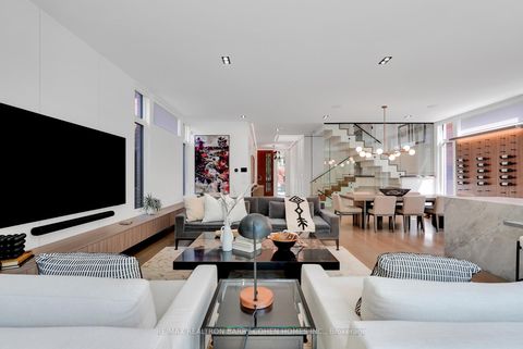 Photo 15 at 52 Elmsthorpe Avenue, Forest Hill South, Toronto