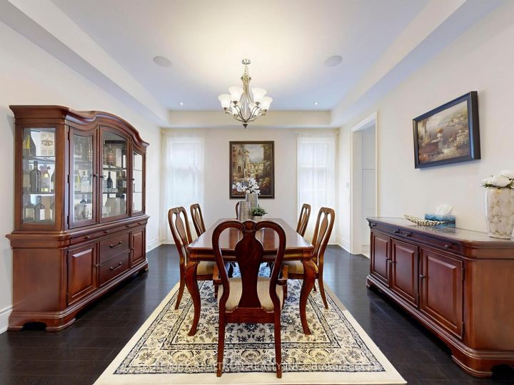 Photo 8 at 80 Annsleywood Court, Kleinburg, Vaughan