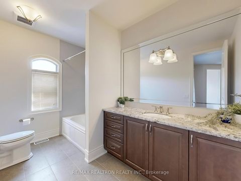 Photo 28 at 80 Annsleywood Court, Kleinburg, Vaughan