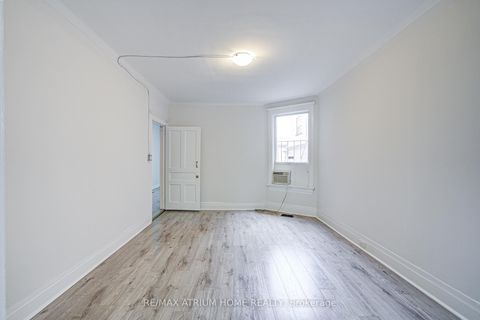 Photo 6 at 1000 Dundas Street W, Bellwoods, Toronto