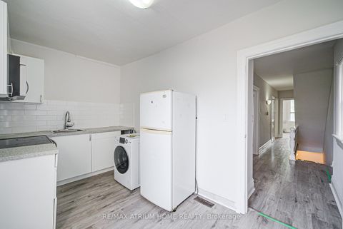 Photo 25 at 1000 Dundas Street W, Bellwoods, Toronto