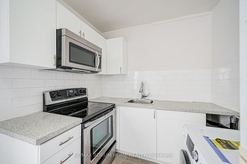 Photo 26 at 1000 Dundas Street W, Bellwoods, Toronto