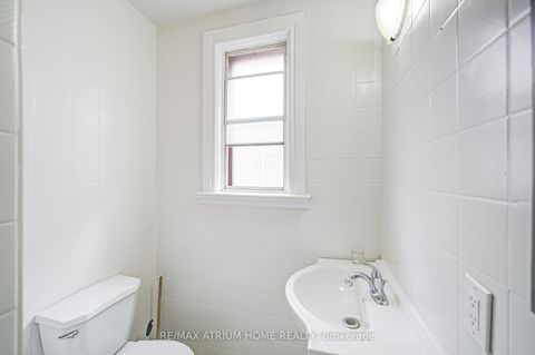 Photo 27 at 1000 Dundas Street W, Bellwoods, Toronto