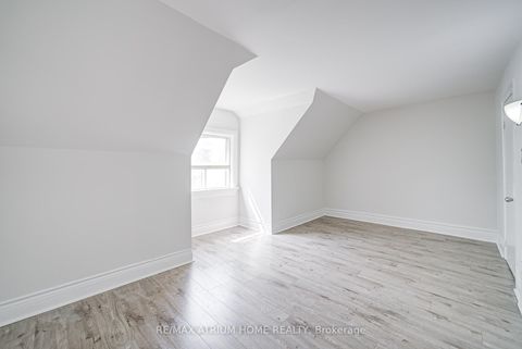 Photo 39 at 1000 Dundas Street W, Bellwoods, Toronto