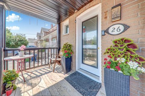 Photo 3 at 26 North Bonnington Avenue, Birchmount, Toronto