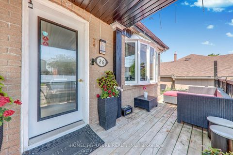 Photo 4 at 26 North Bonnington Avenue, Birchmount, Toronto