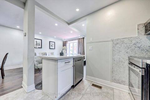 Photo 15 at 26 North Bonnington Avenue, Birchmount, Toronto