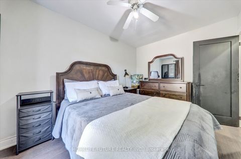 Photo 17 at 26 North Bonnington Avenue, Birchmount, Toronto