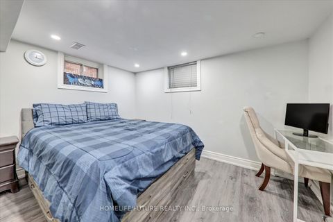 Photo 28 at 26 North Bonnington Avenue, Birchmount, Toronto