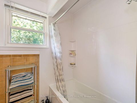 Photo 17 at 21 Pylon Place, Old Rexdale, Toronto