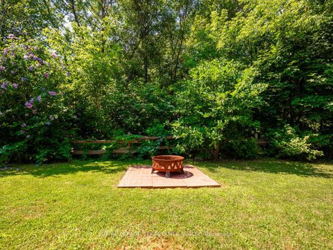 Photo 32 at 21 Pylon Place, Old Rexdale, Toronto