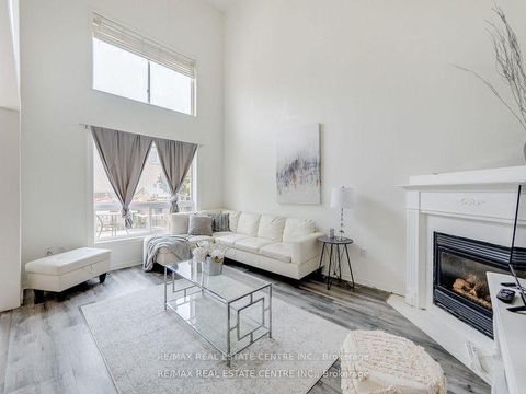 Photo 11 at 1306 Sandpiper Road, WT West Oak Trails, Oakville