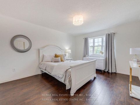 Photo 24 at 1306 Sandpiper Road, WT West Oak Trails, Oakville