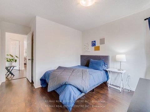 Photo 28 at 1306 Sandpiper Road, WT West Oak Trails, Oakville