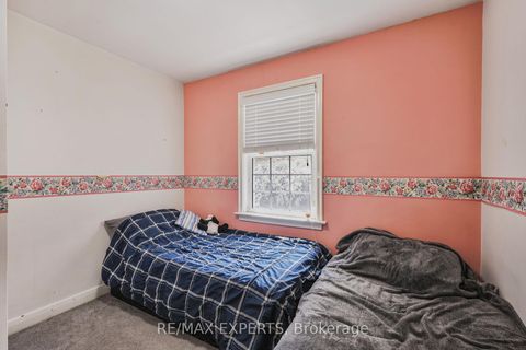 Photo 16 at 17 Brinloor Boulevard, Scarborough Village, Toronto