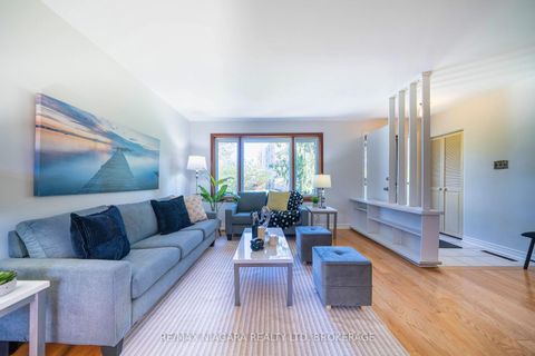Photo 5 at 55 North Hills Terrace, Don Mills, Toronto