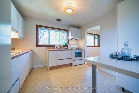 Photo 12 at 55 North Hills Terrace, Don Mills, Toronto