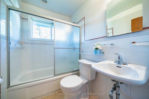 Photo 16 at 55 North Hills Terrace, Don Mills, Toronto