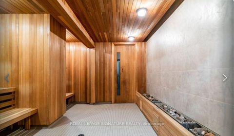 Photo 15 at 1007 - 560 Front Street W, Waterfront Communities C1, Toronto