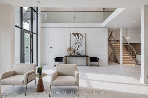 Photo 13 at 105 Castle Hill Drive, L'Amoreaux, Toronto