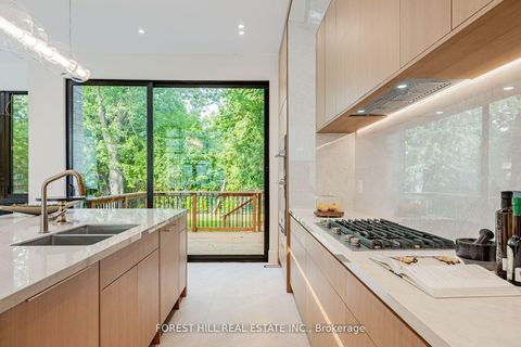 Photo 24 at 105 Castle Hill Drive, L'Amoreaux, Toronto